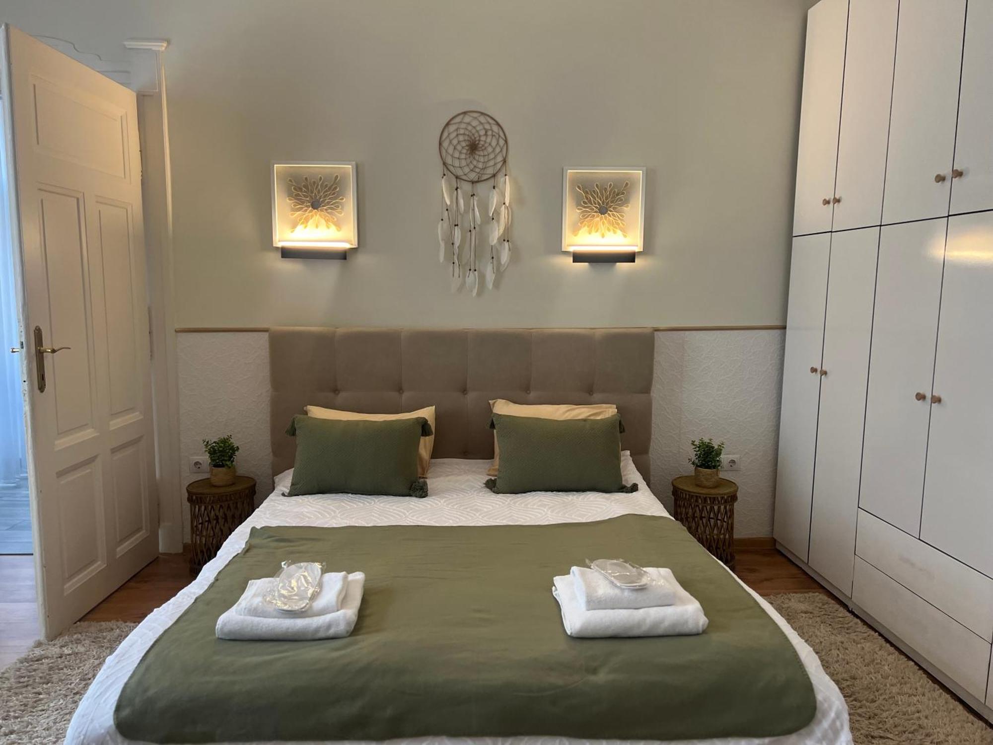 La Strada Central Apartament Oradea Εξωτερικό φωτογραφία
